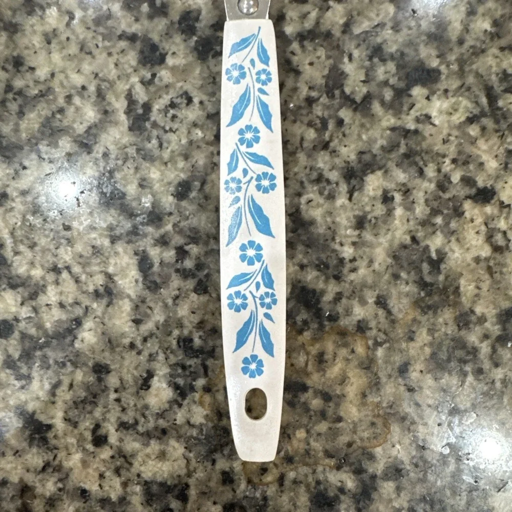 Vintage Household Japan Stainless‎ Steel Blue Flower Spreading Tool Knife 12